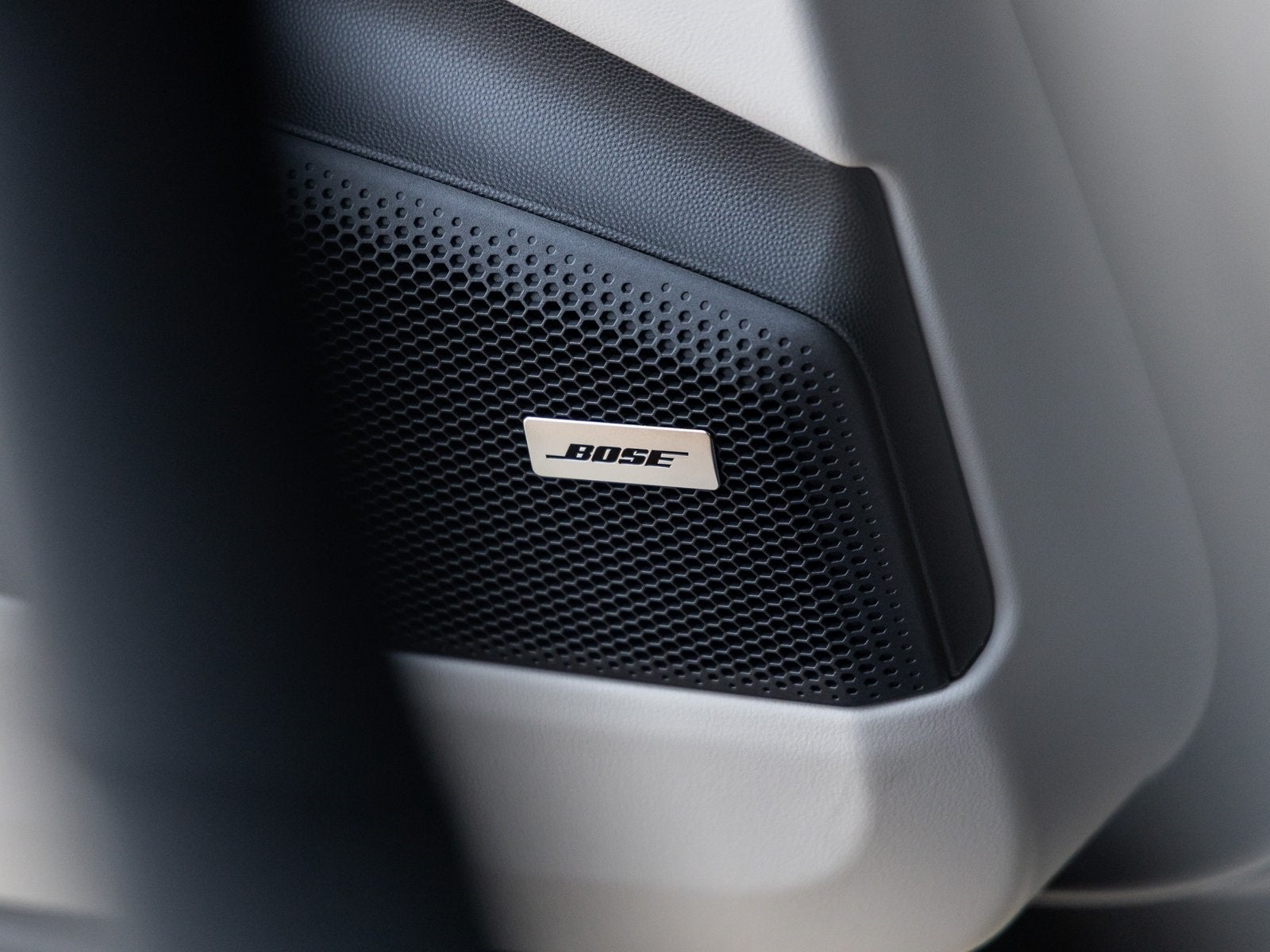 2025 Porsche Macan Electric Macan 4 Electric