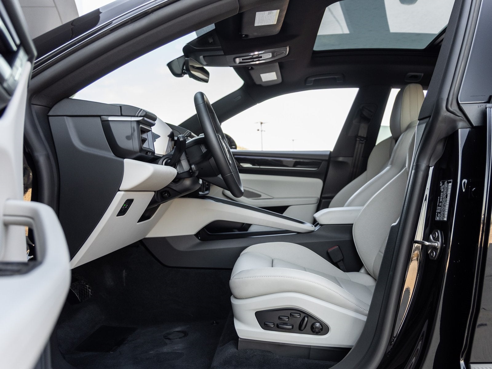 2025 Porsche Macan Electric Macan 4 Electric