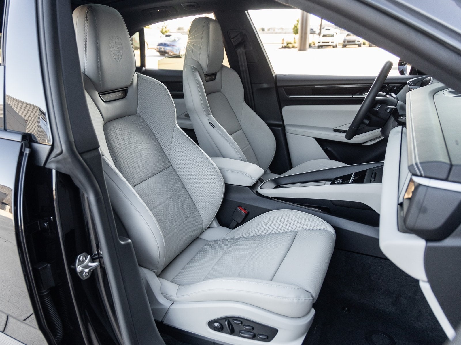 2025 Porsche Macan Electric Macan 4 Electric