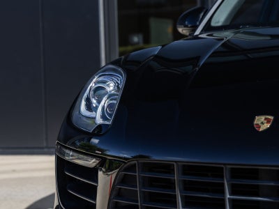 2018 Porsche Macan Macan S