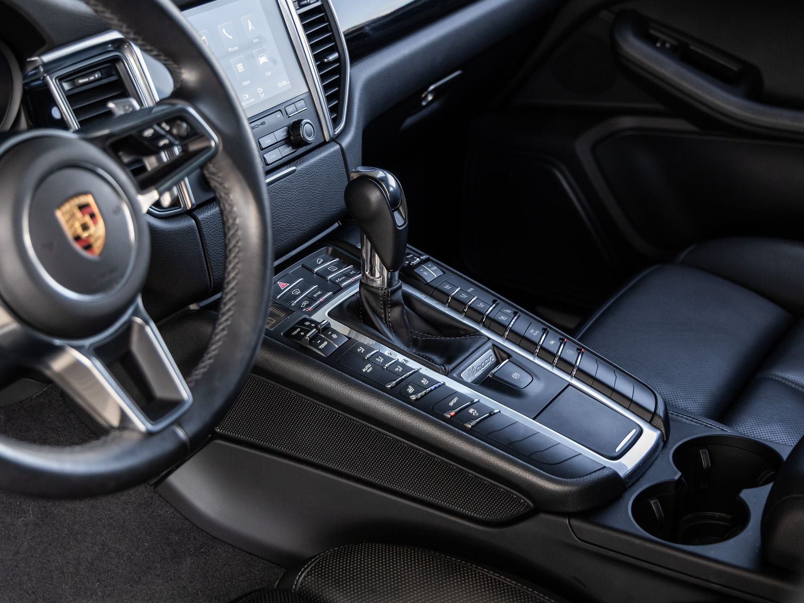 2018 Porsche Macan Macan S