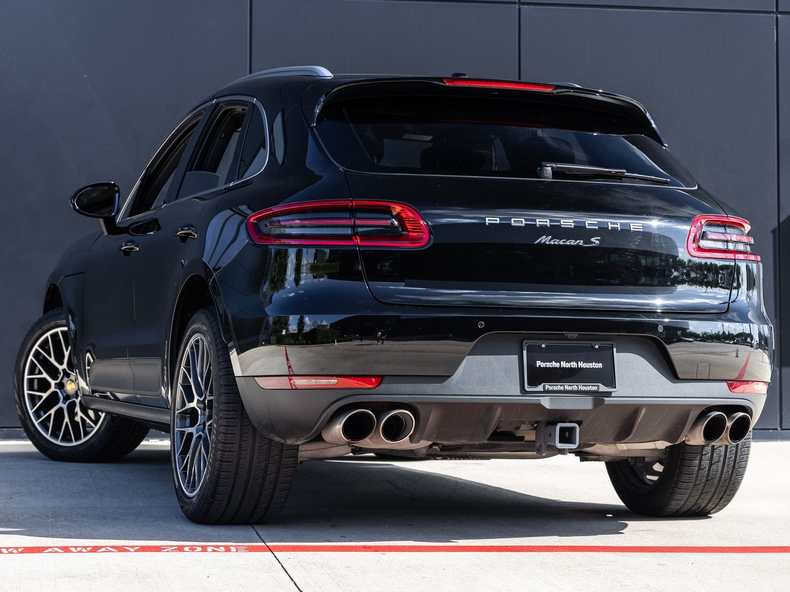 2018 Porsche Macan Macan S