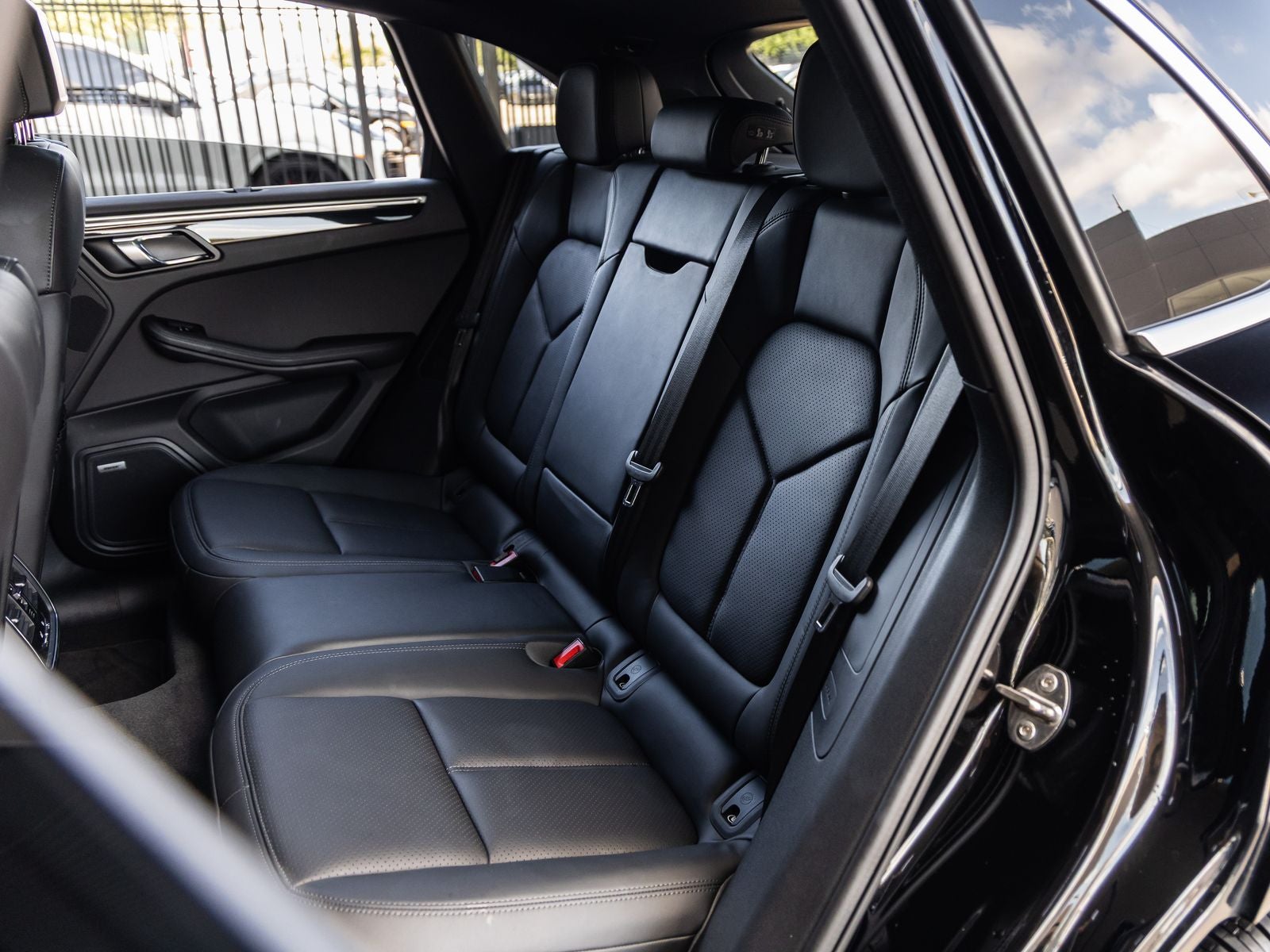 2018 Porsche Macan Macan S