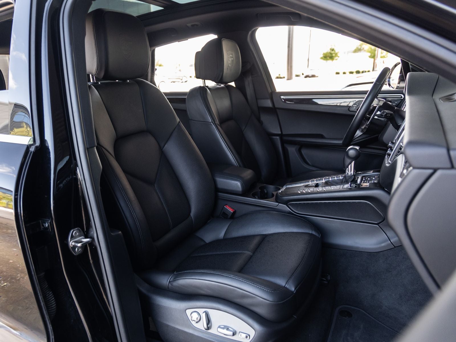 2018 Porsche Macan Macan S