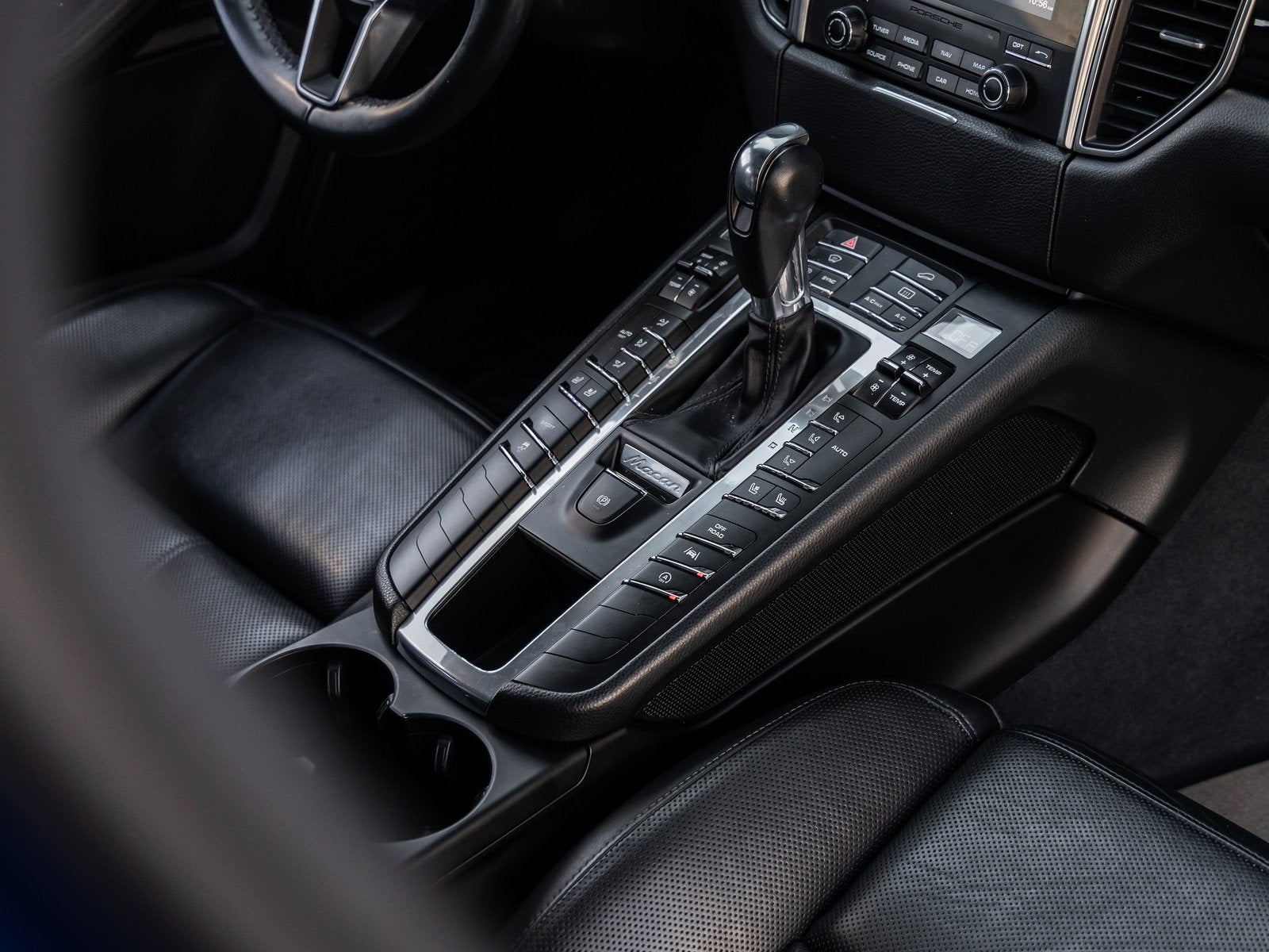 2018 Porsche Macan Macan S