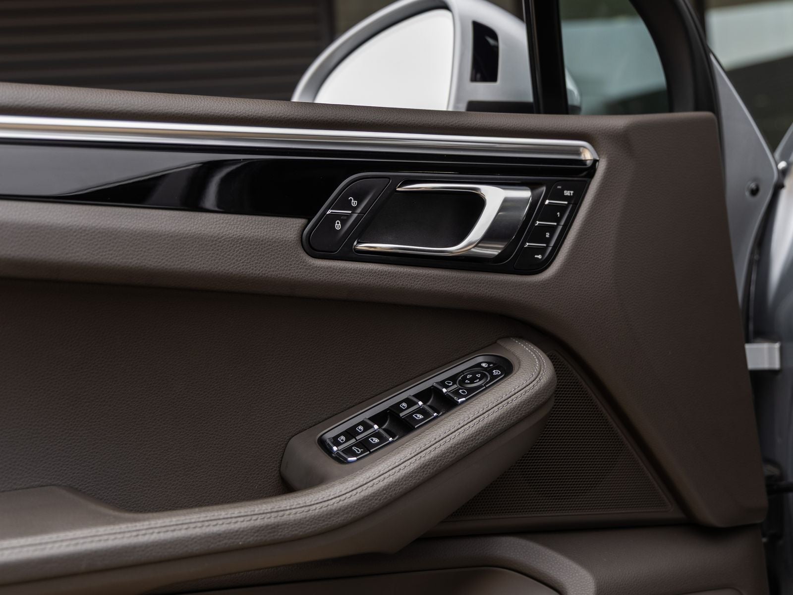 2018 Porsche Macan S