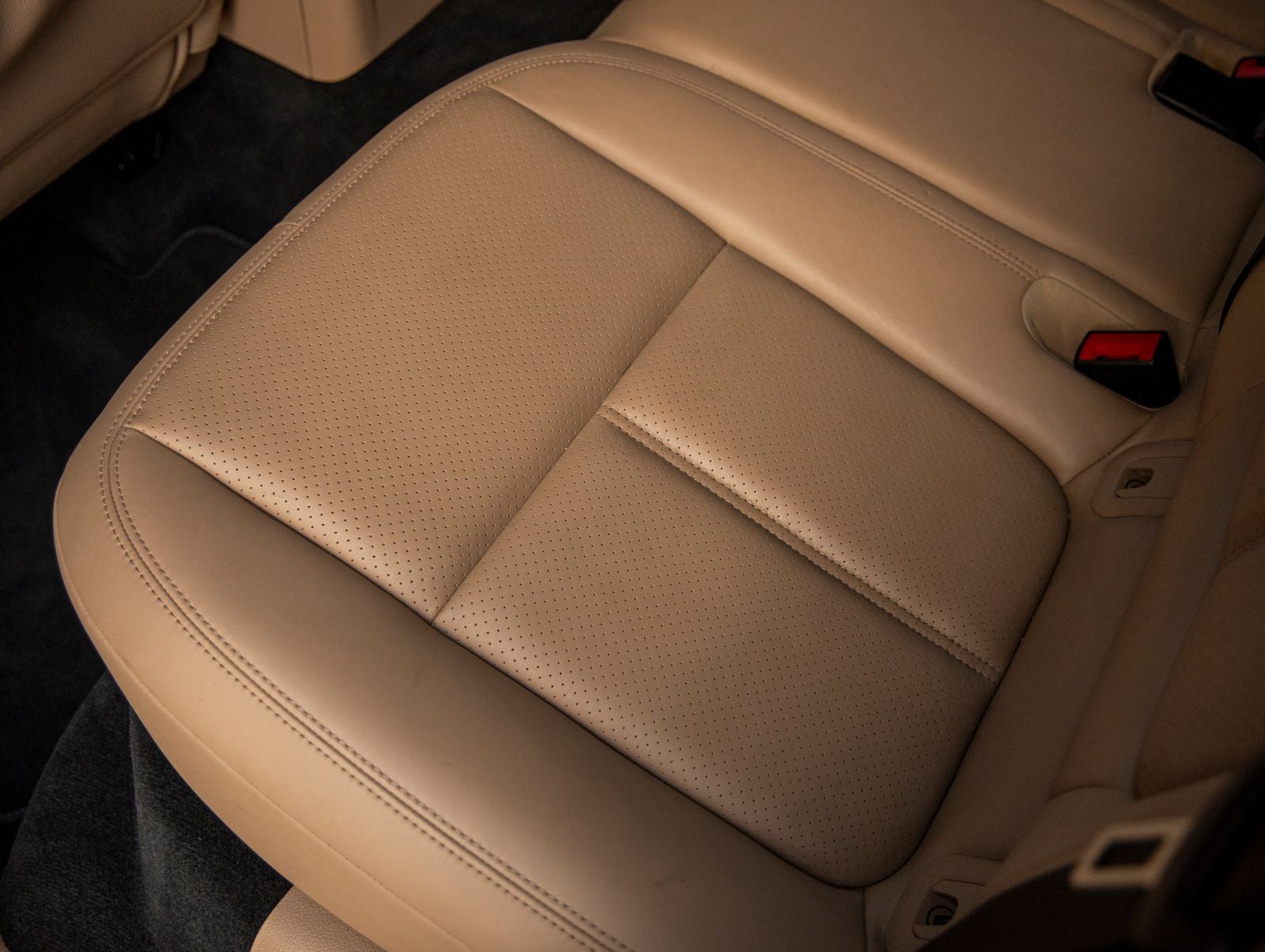 2020 Porsche Macan Macan S