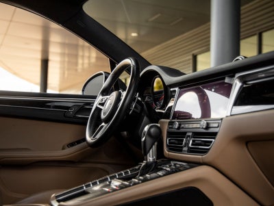 2020 Porsche Macan Macan S