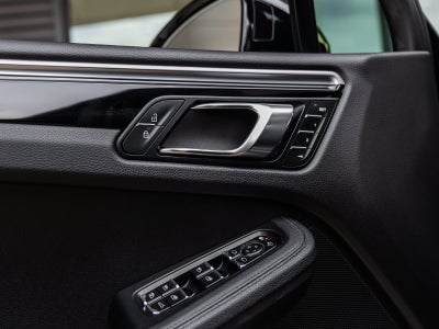 2019 Porsche Macan Macan S