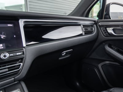 2019 Porsche Macan Macan S