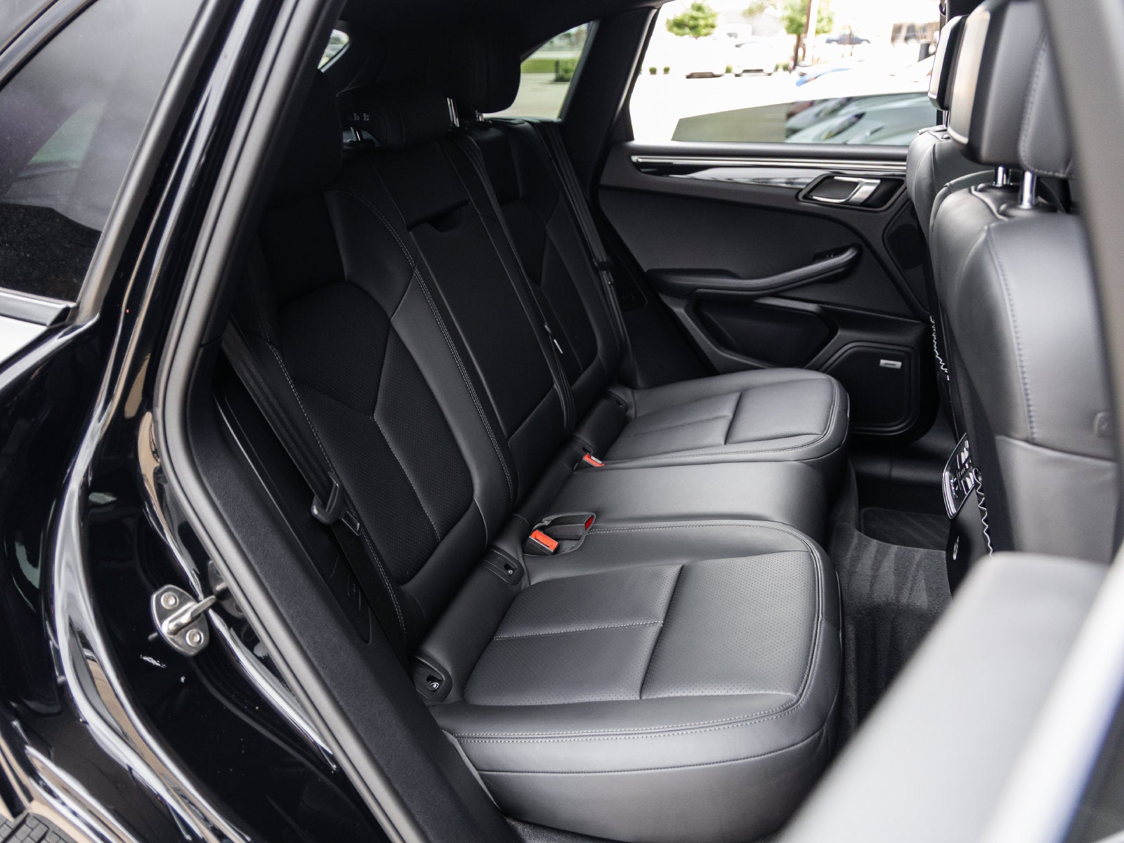 2019 Porsche Macan Macan S
