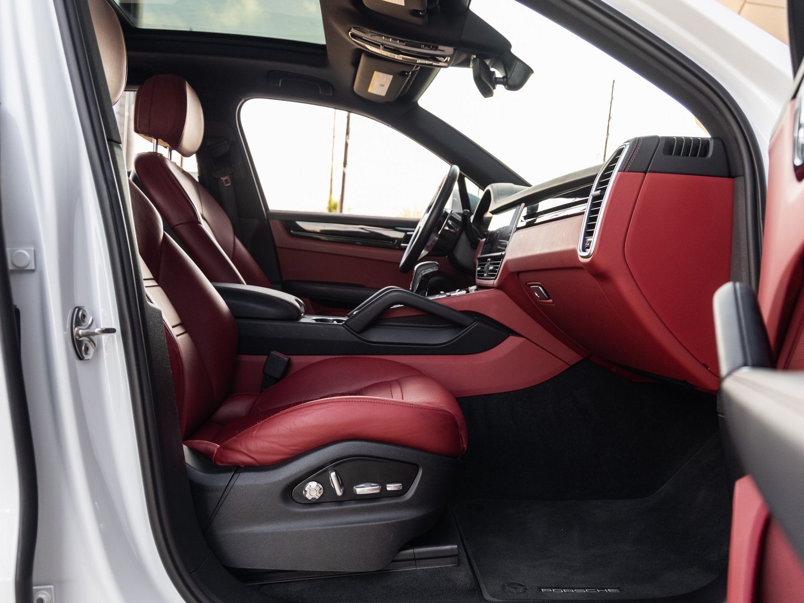 2019 Porsche Cayenne Cayenne S