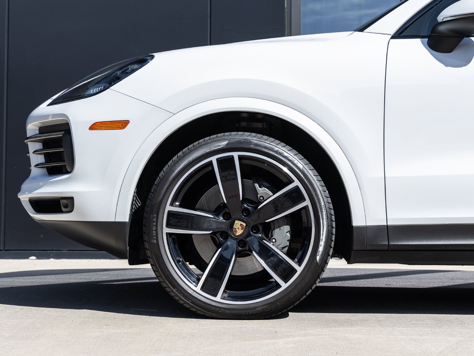 2023 Porsche Cayenne Cayenne S Platinum Edition
