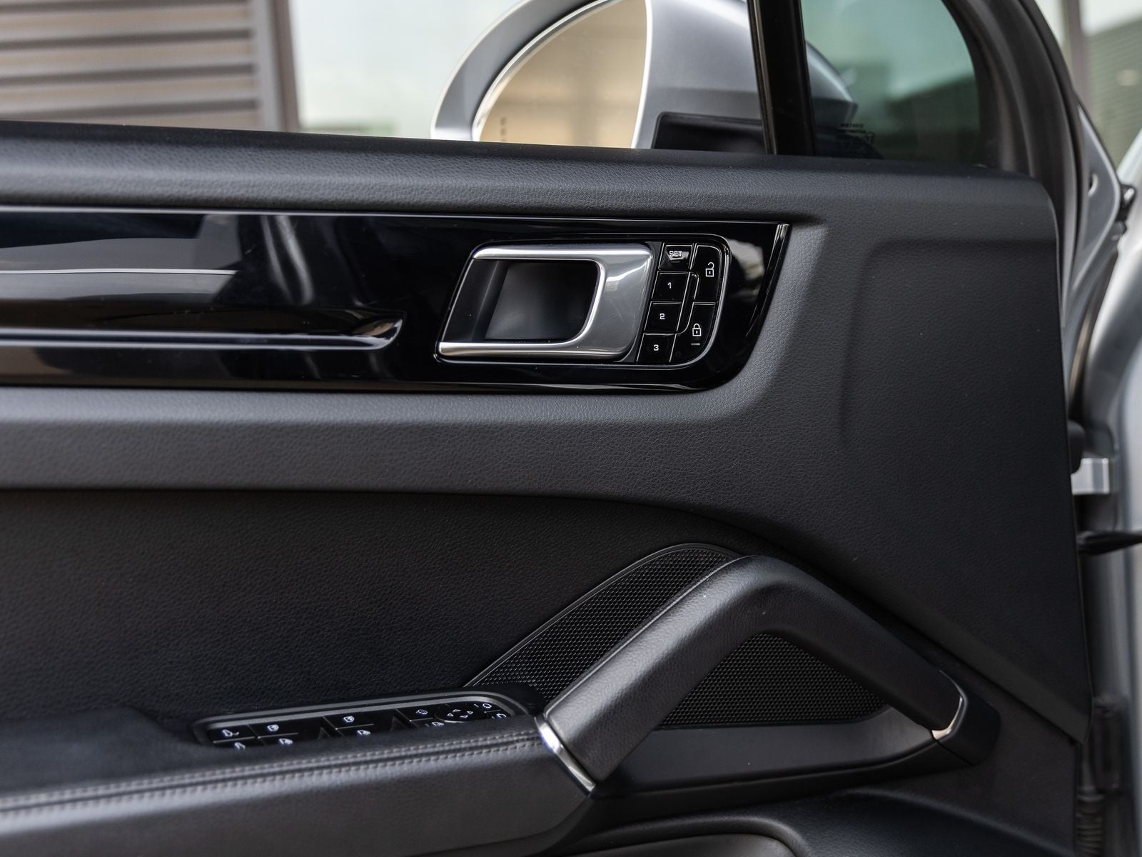 2019 Porsche Cayenne S