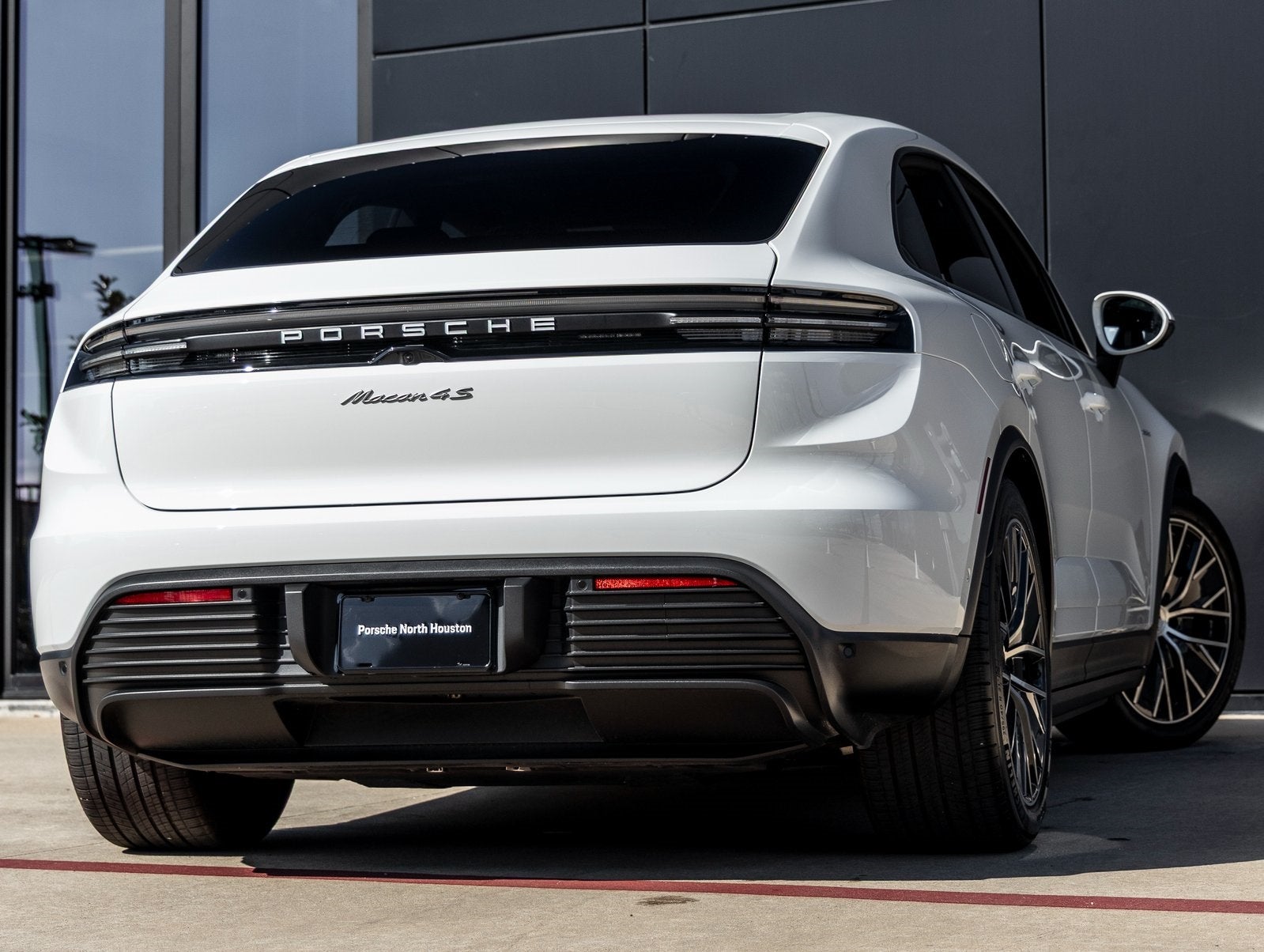 2025 Porsche Macan Electric Macan 4S Electric