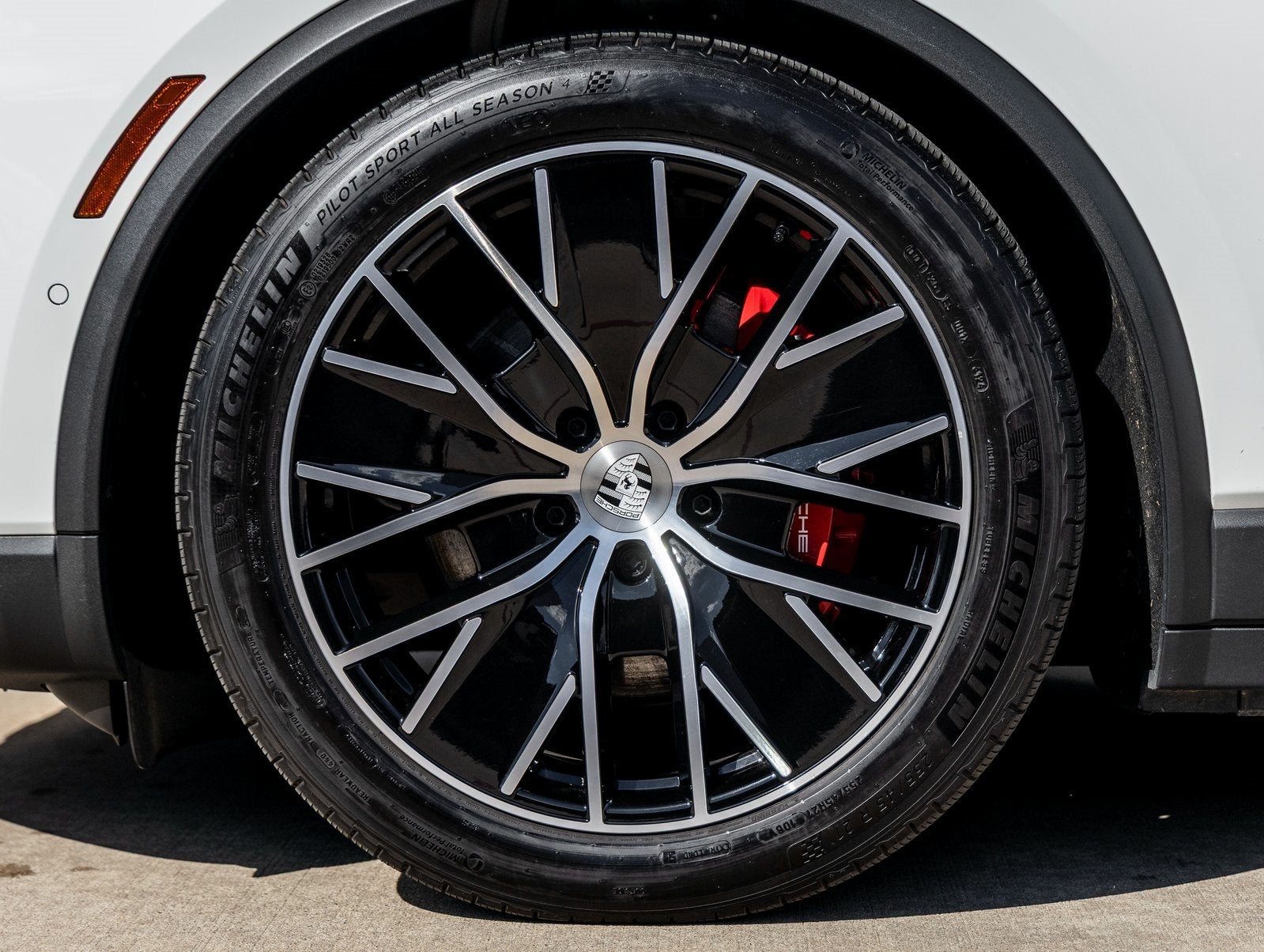 2025 Porsche Macan Electric Macan 4S Electric