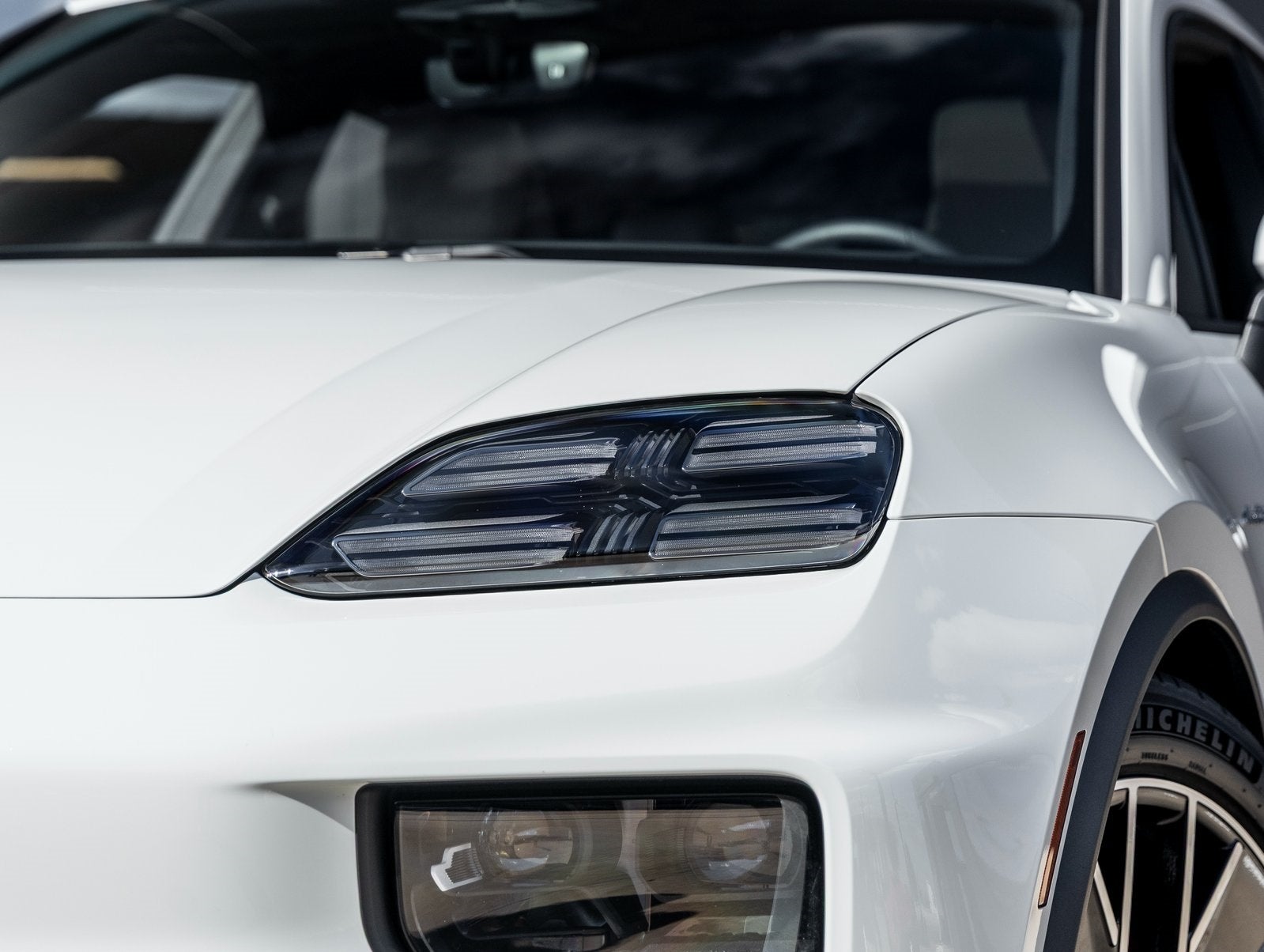 2025 Porsche Macan Electric Macan 4S Electric