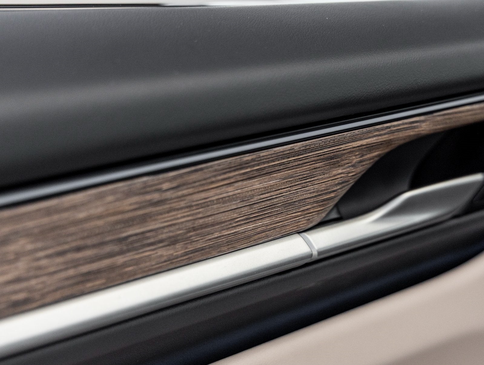 2025 Porsche Macan Electric Macan 4S Electric