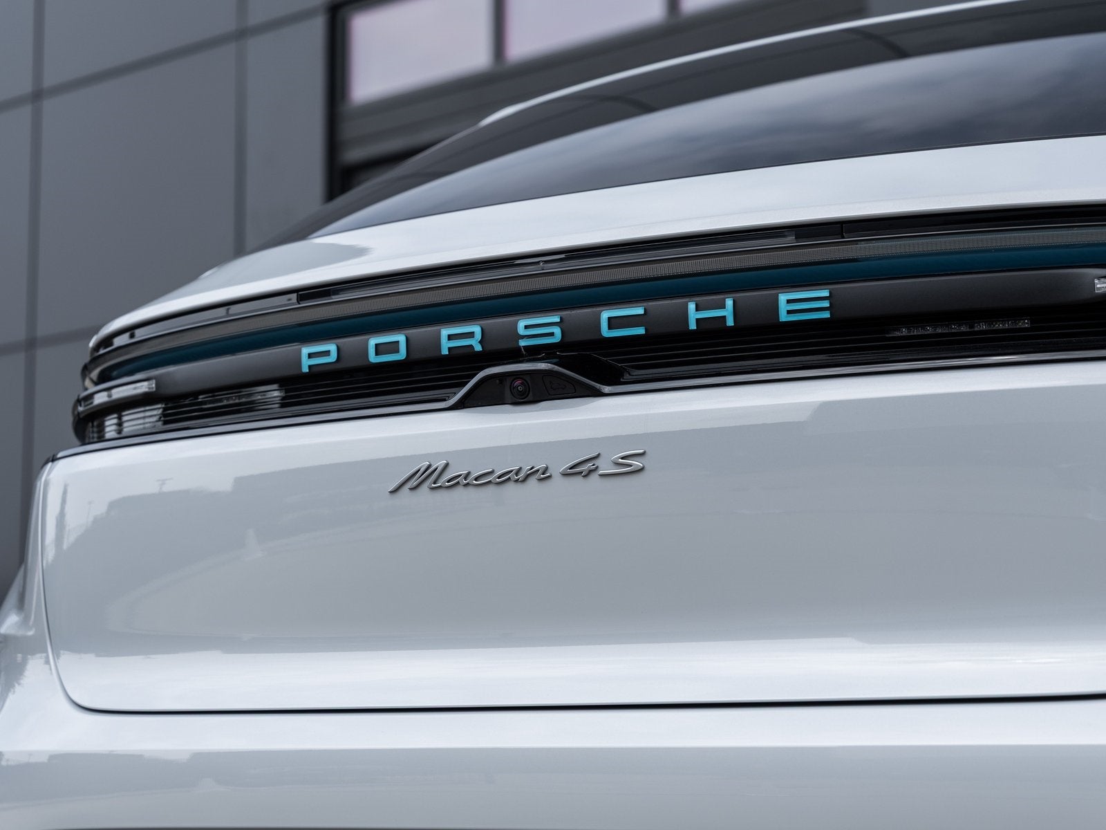 2025 Porsche Macan Electric Macan 4S Electric