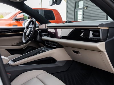 2025 Porsche Macan Electric Macan 4S Electric