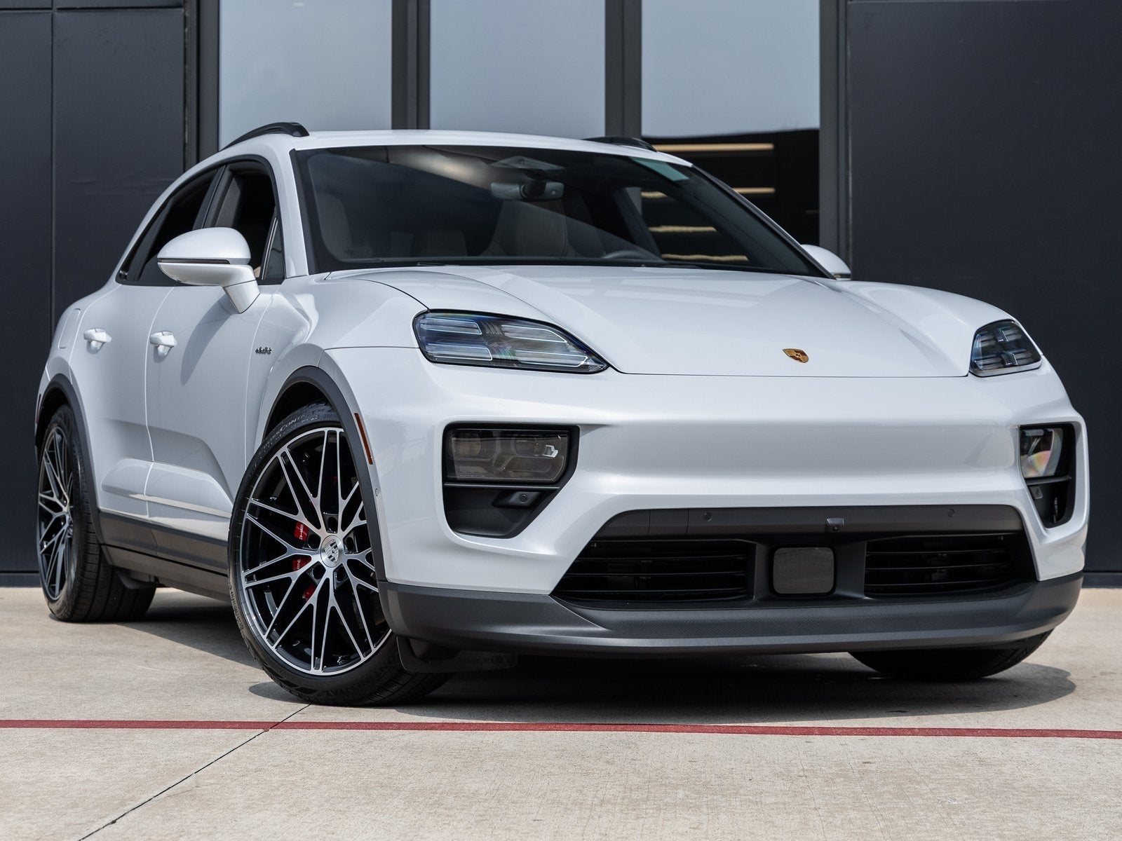 2025 Porsche Macan Electric Macan 4S Electric