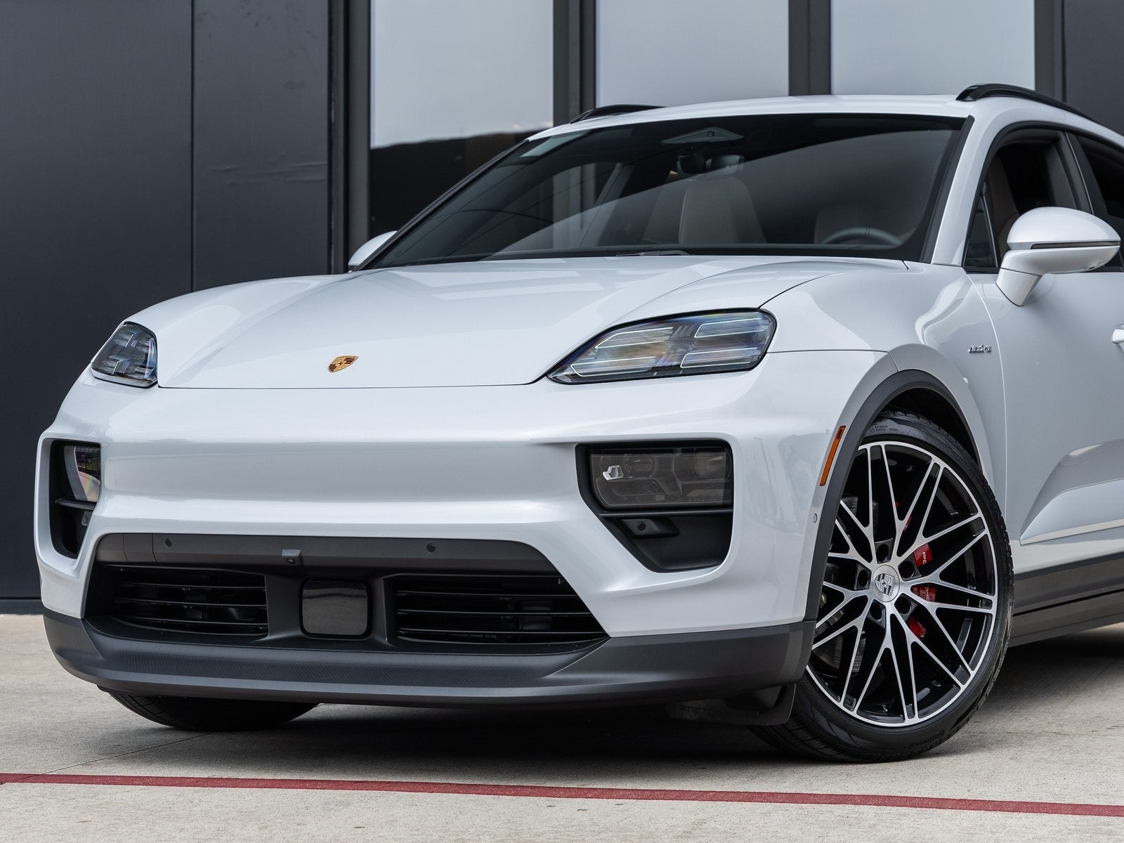 2025 Porsche Macan Electric Macan 4S Electric