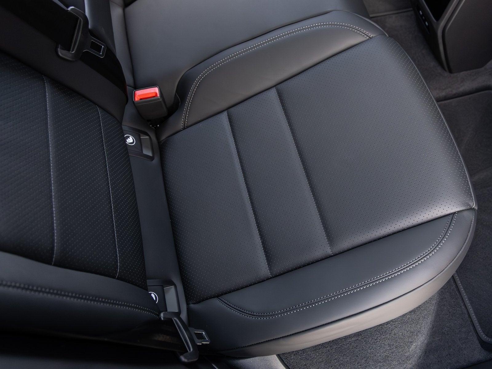 2025 Porsche Macan Electric Macan 4S Electric