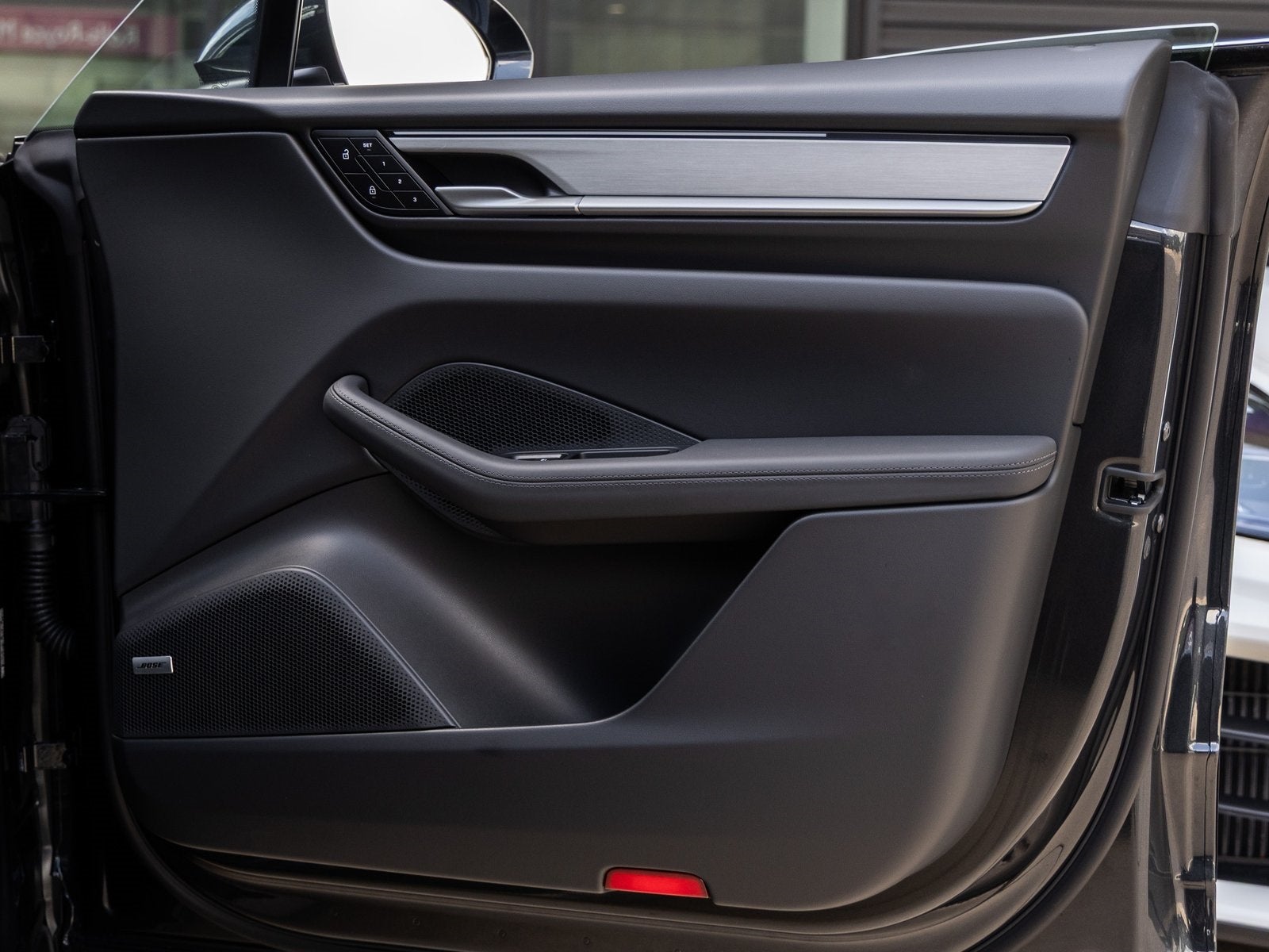 2025 Porsche Macan Electric Macan 4S Electric