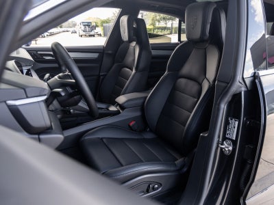 2025 Porsche Macan Electric Macan 4S Electric