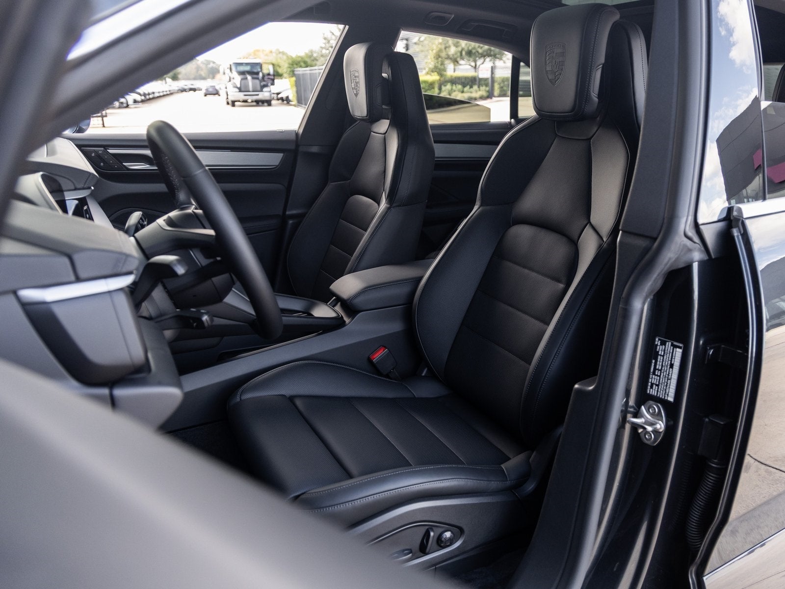 2025 Porsche Macan Electric Macan 4S Electric