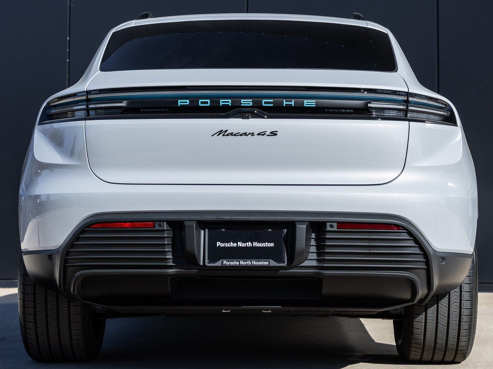 2025 Porsche Macan Electric Macan 4S Electric
