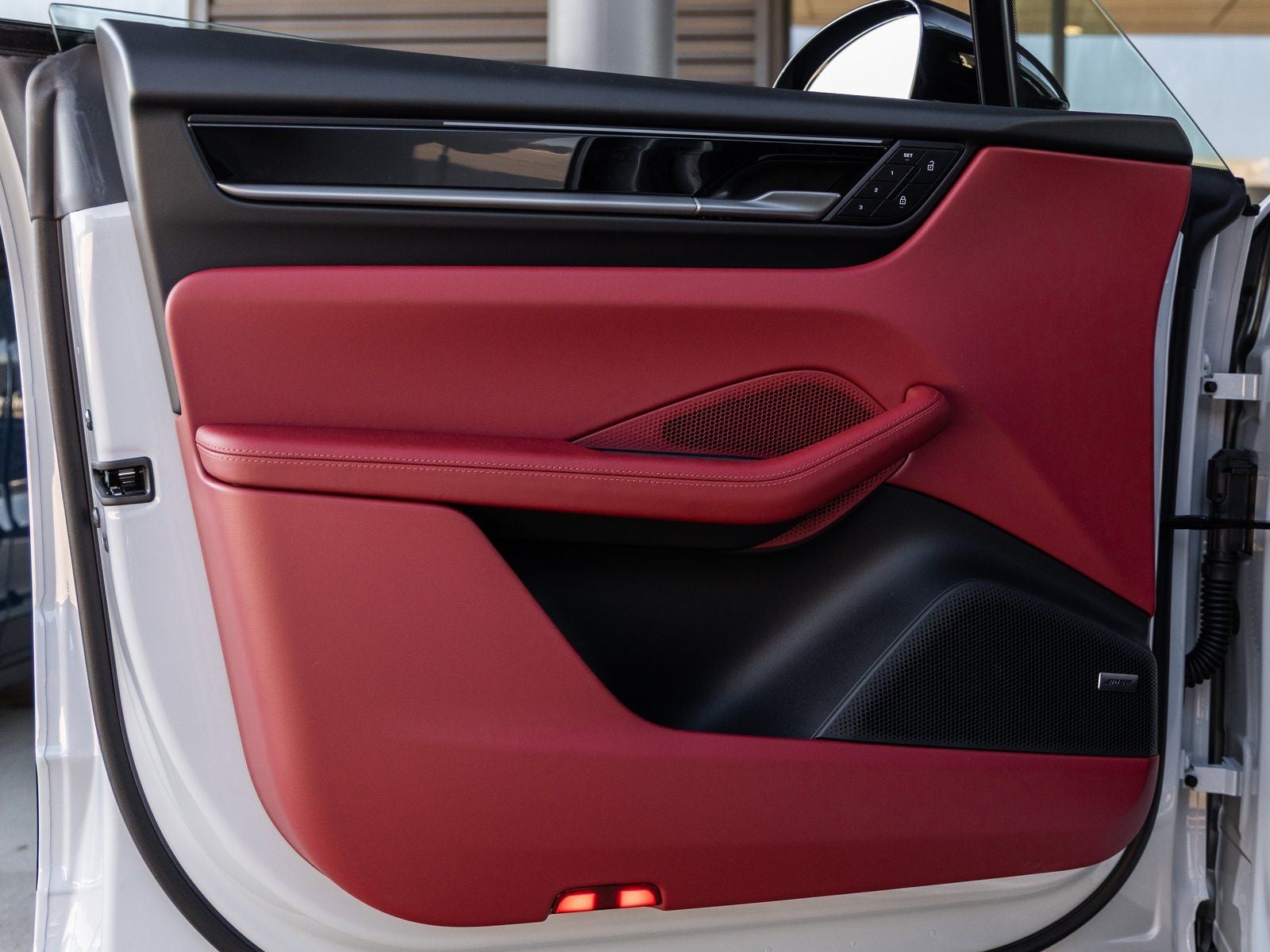 2025 Porsche Macan Electric Macan 4S Electric