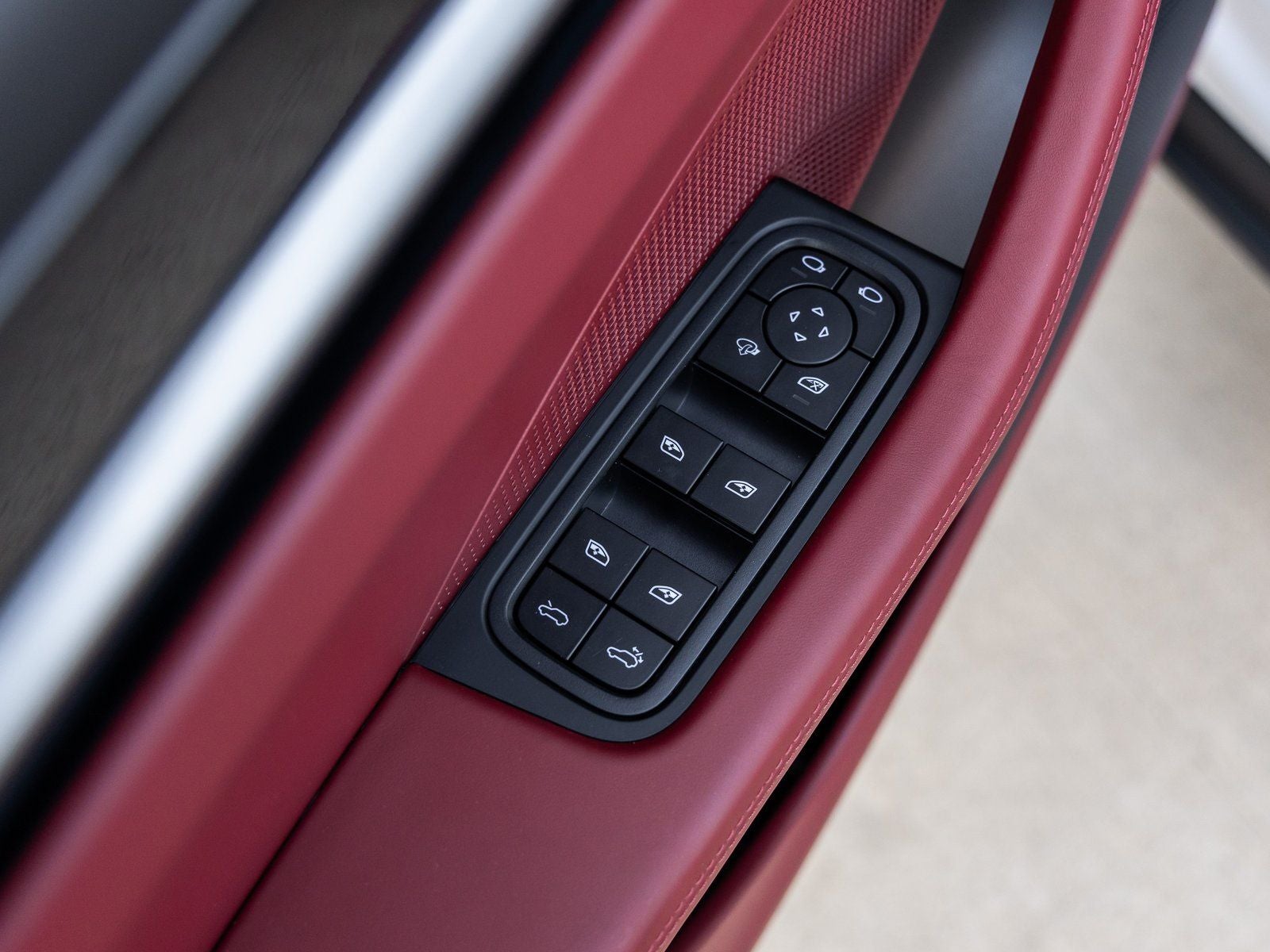 2025 Porsche Macan Electric Macan 4S Electric