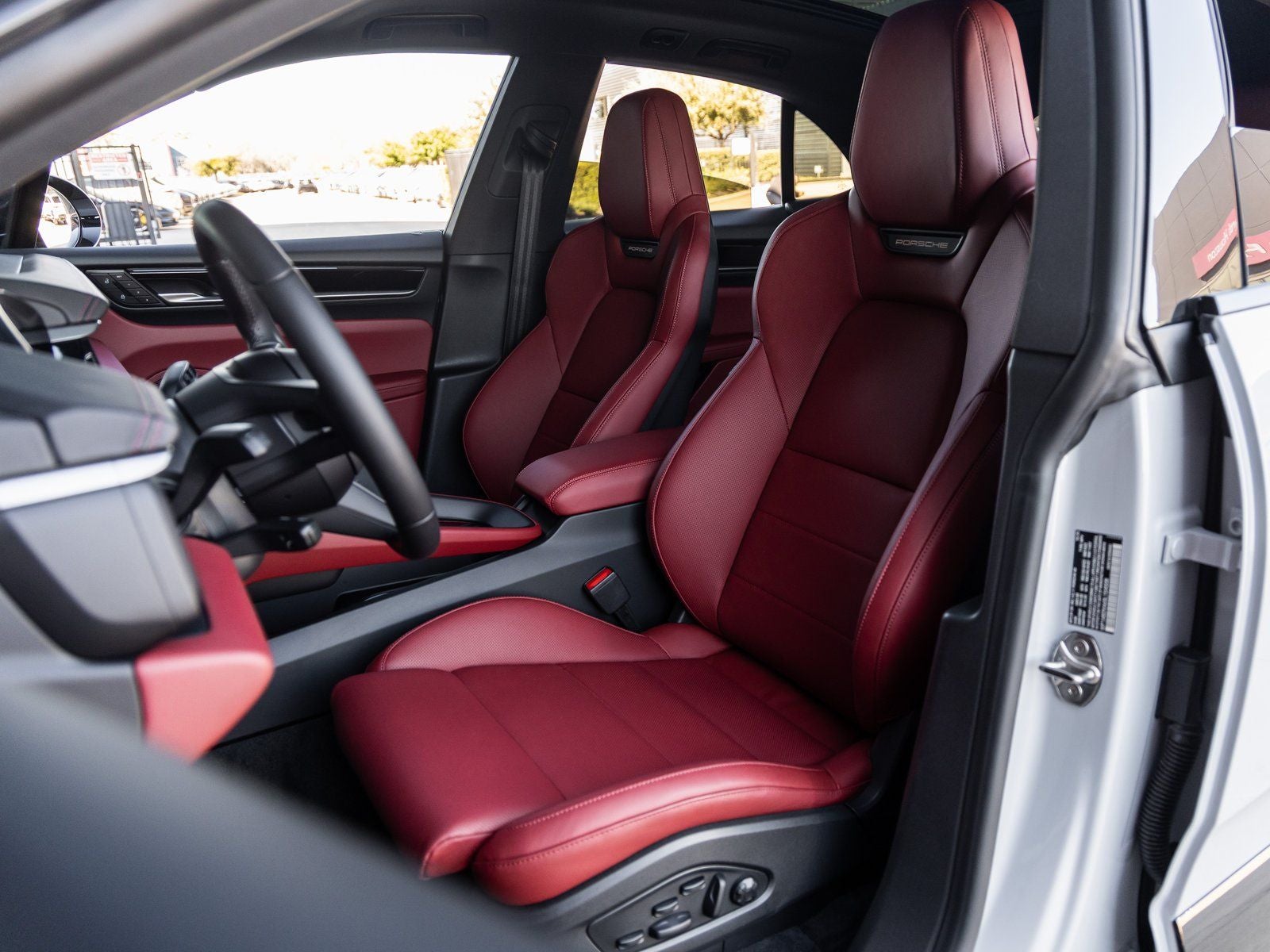 2025 Porsche Macan Electric Macan 4S Electric