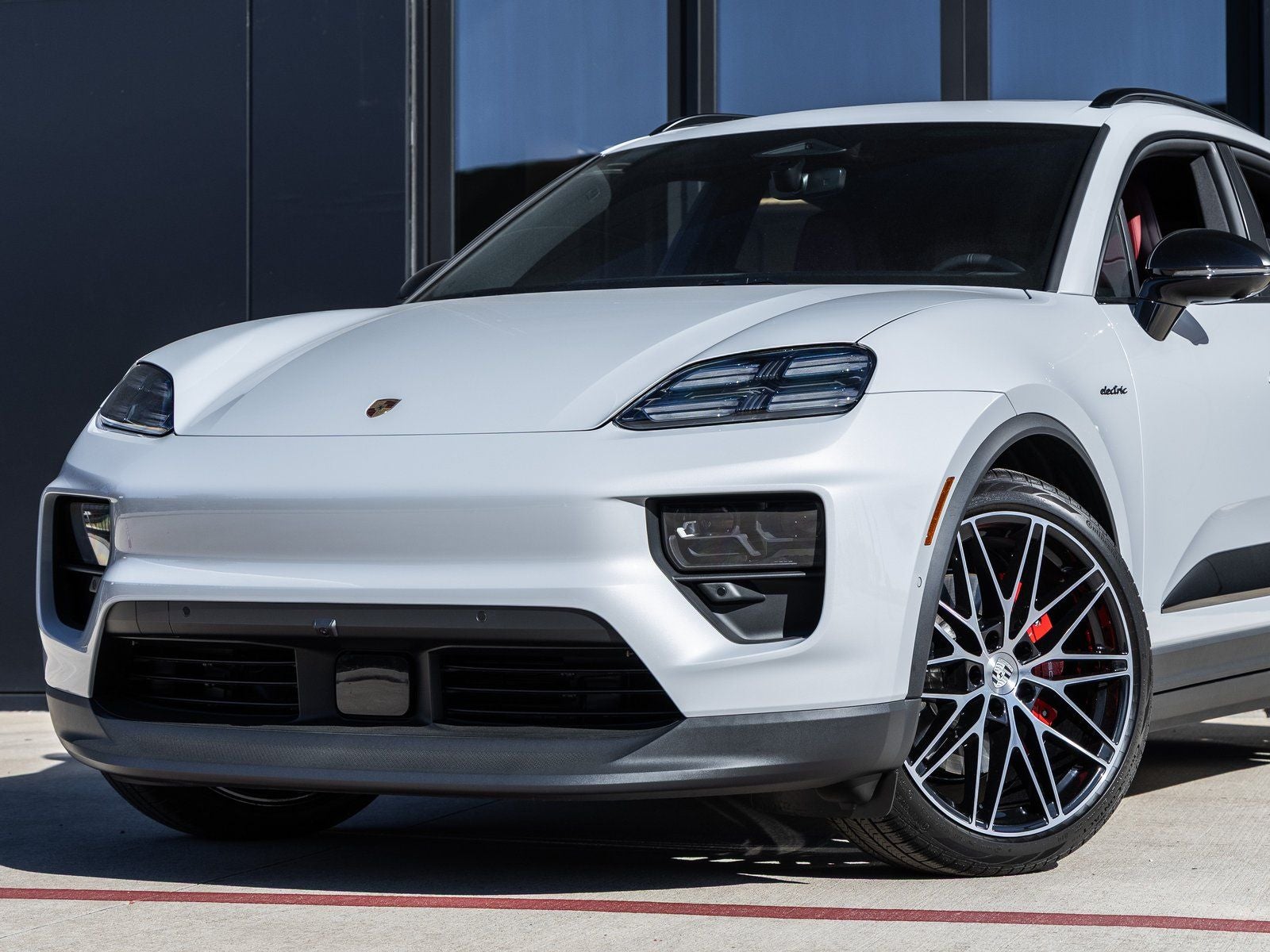 2025 Porsche Macan Electric Macan 4S Electric