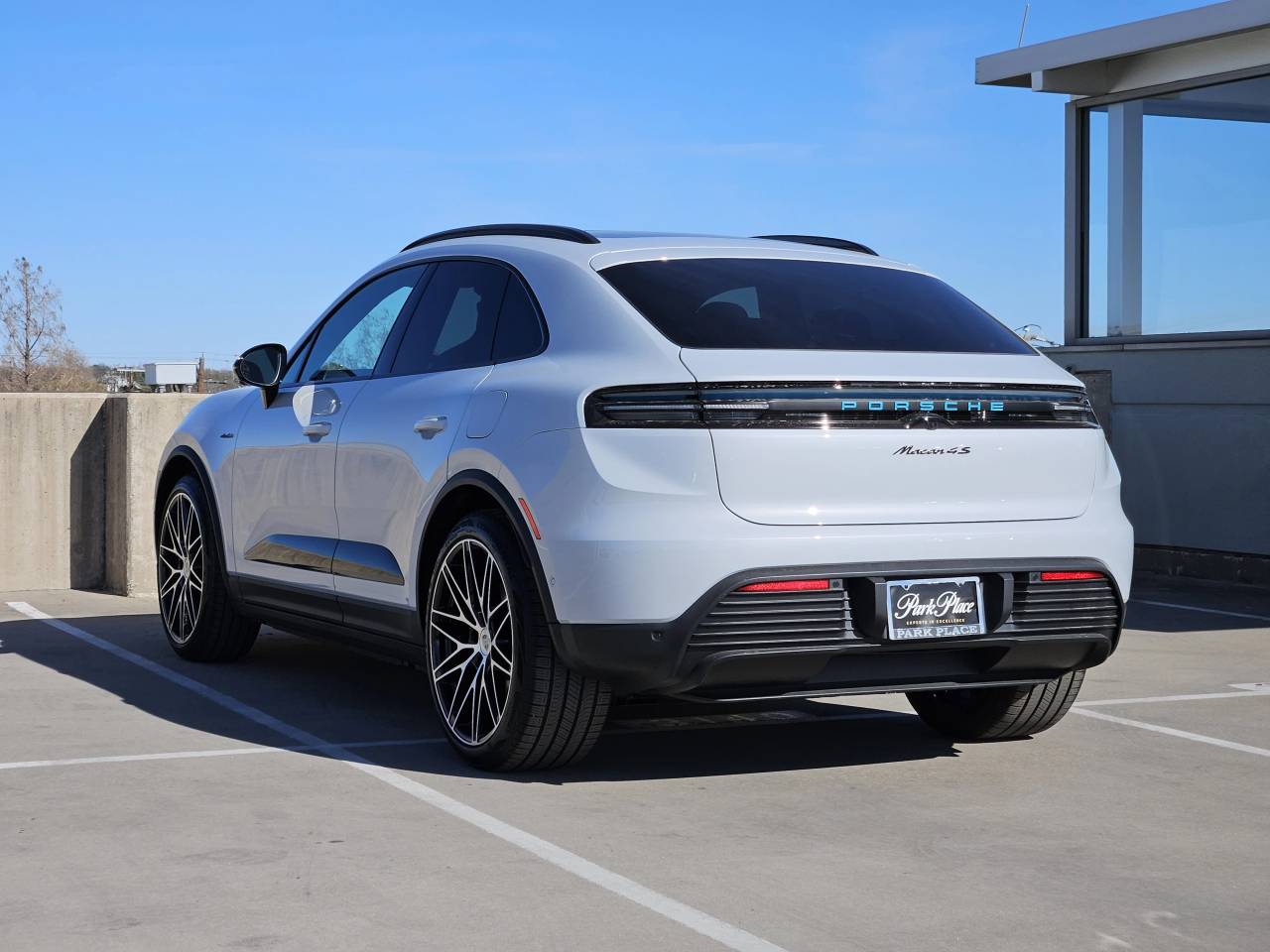 2025 Porsche Macan Electric Macan 4S Electric