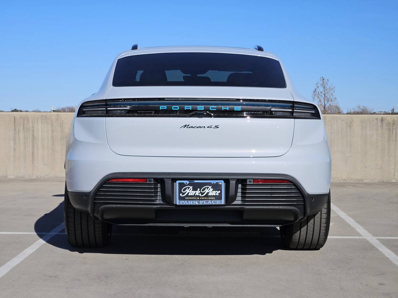 2025 Porsche Macan Electric Macan 4S Electric