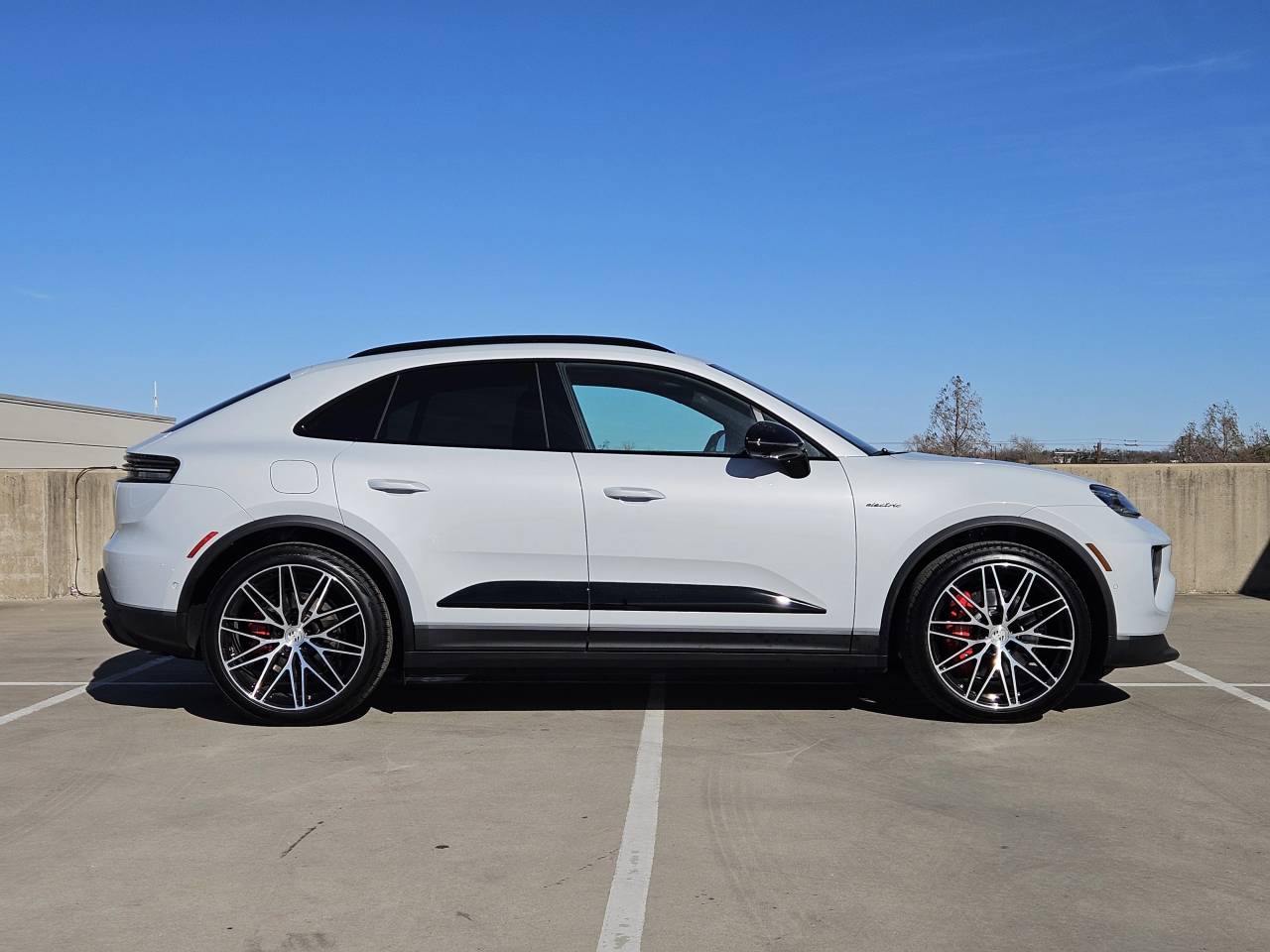 2025 Porsche Macan Electric Macan 4S Electric