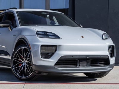2025 Porsche Macan Electric Macan 4S Electric
