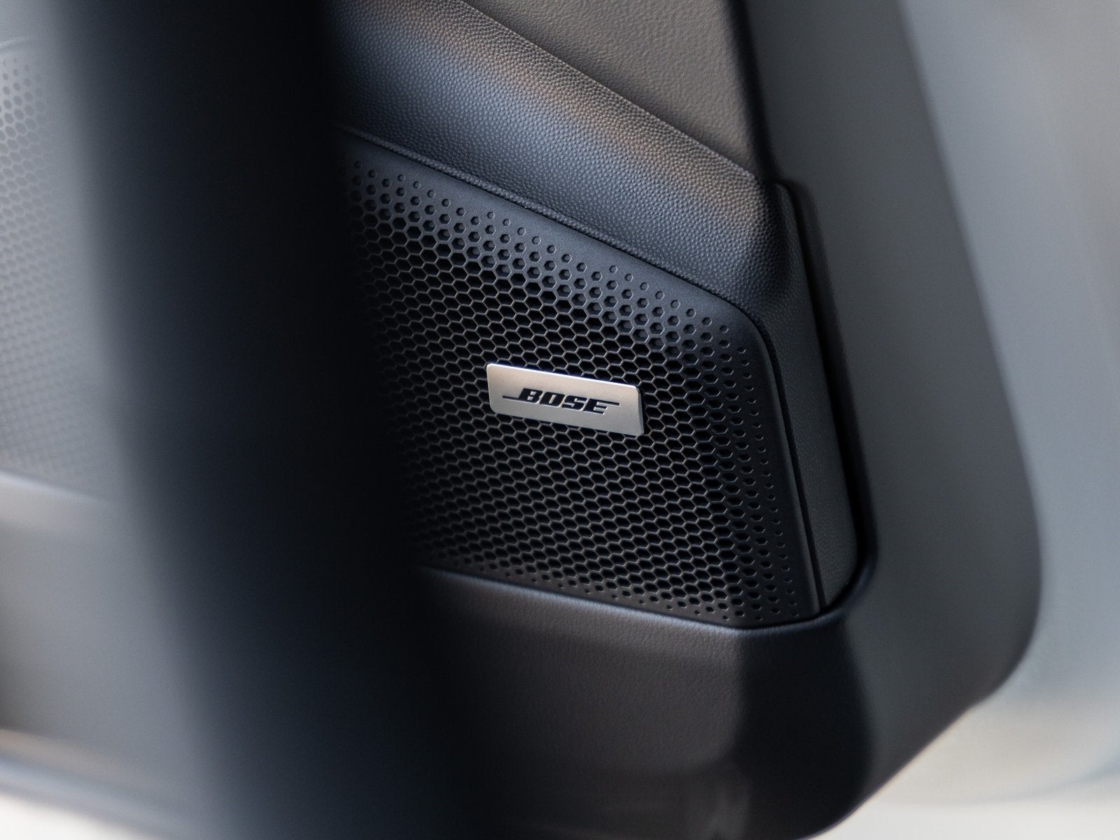 2025 Porsche Macan Electric Macan 4S Electric