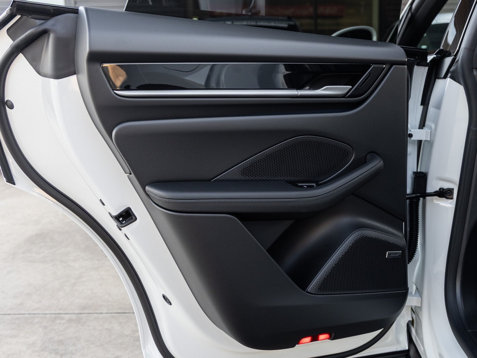 2025 Porsche Macan Electric Macan 4S Electric