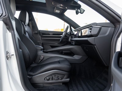 2025 Porsche Macan Electric Macan 4S Electric