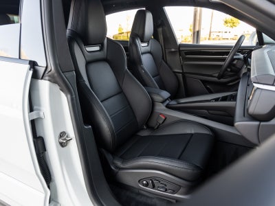 2025 Porsche Macan Electric Macan 4S Electric