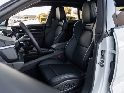 2025 Porsche Macan Electric Macan 4S Electric