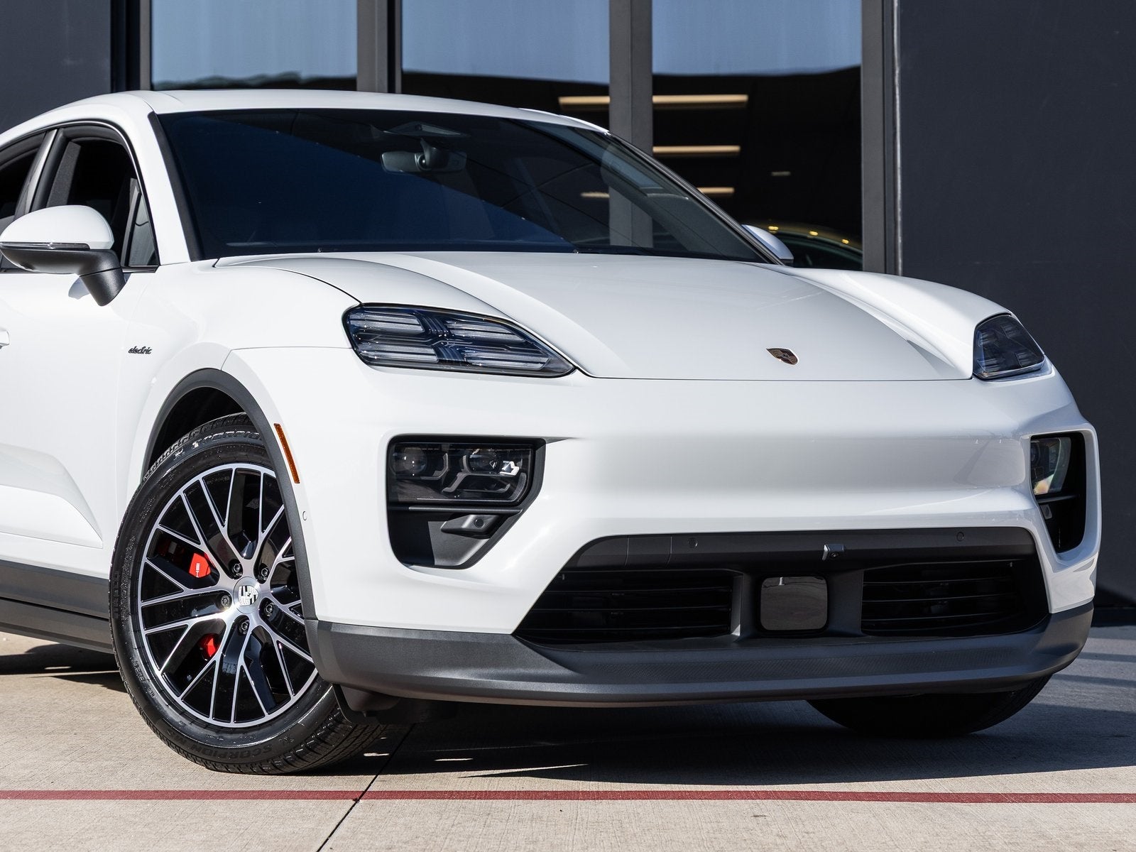 2025 Porsche Macan Electric Macan 4S Electric