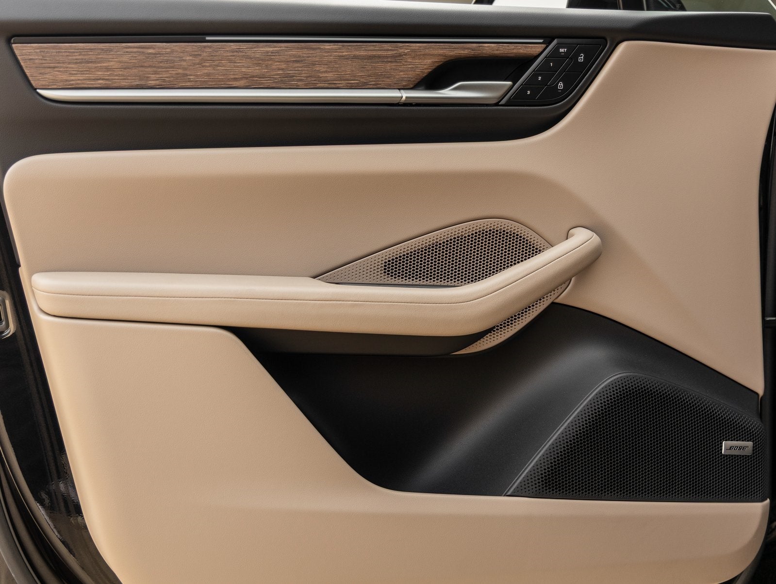 2025 Porsche Macan Electric Macan 4S Electric