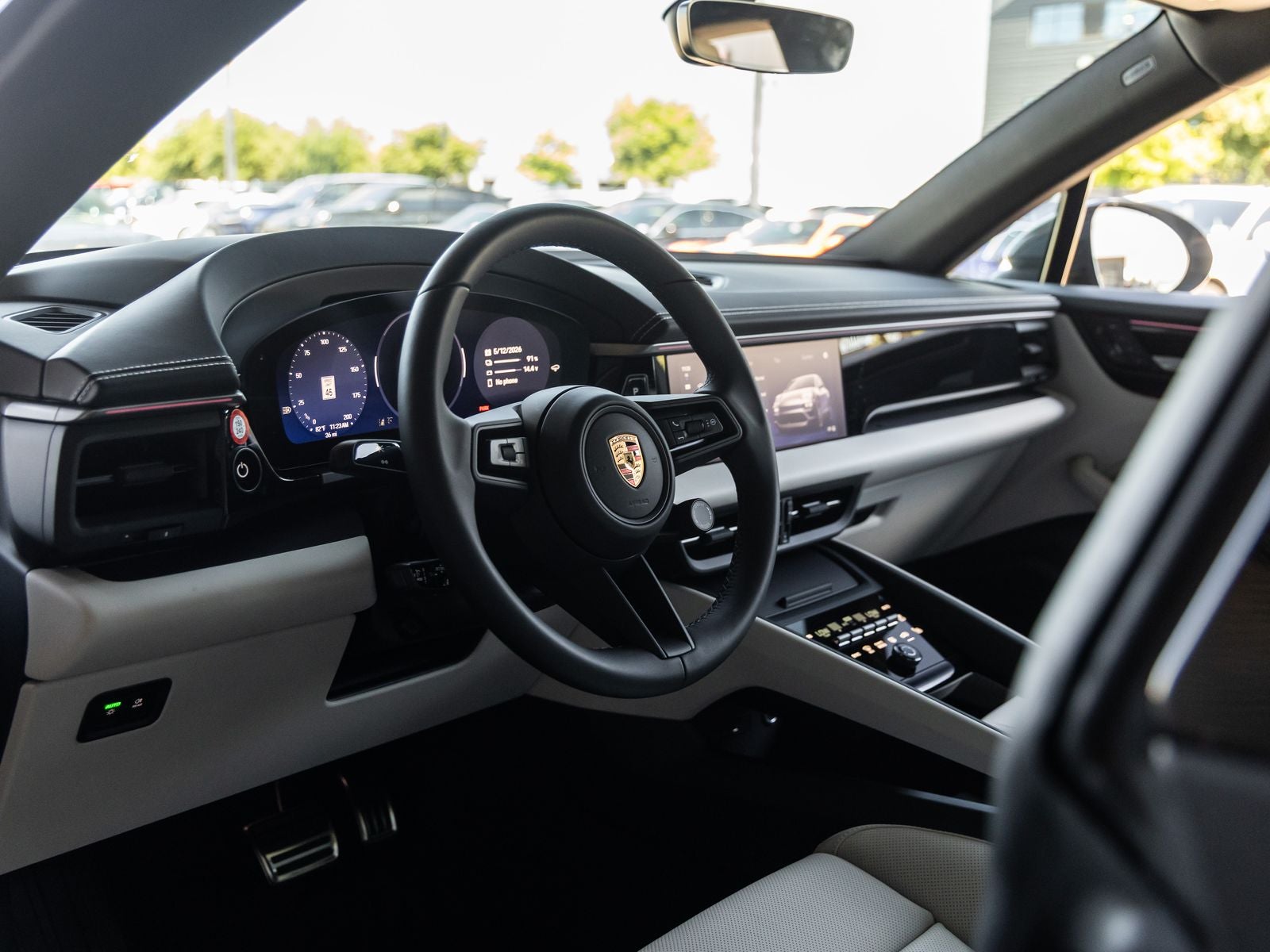 2025 Porsche Macan 4S Electric