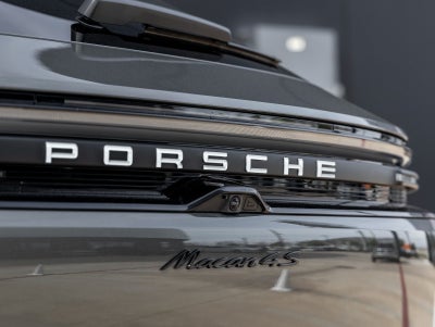 2026 Porsche Macan Electric Macan 4S Electric