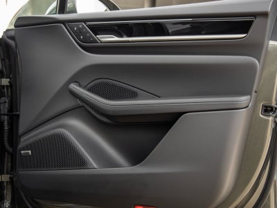 2026 Porsche Macan Electric Macan 4S Electric