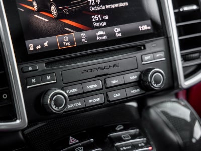 2018 Porsche Cayenne Cayenne Turbo